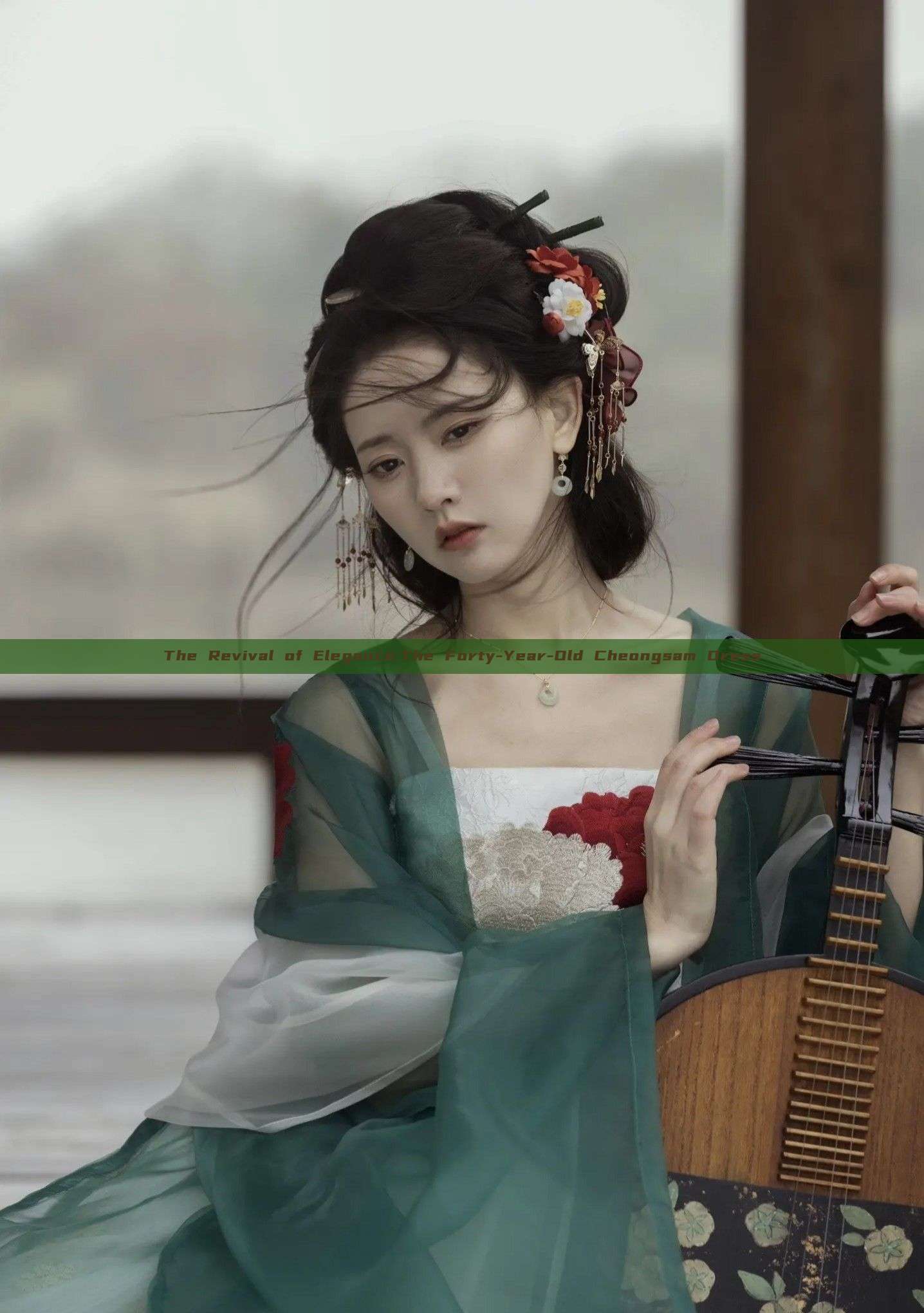 The Revival of Elegance:The Forty-Year-Old Cheongsam Dress The Revival of Elegance:The Forty-Year-Old Cheongsam Dress