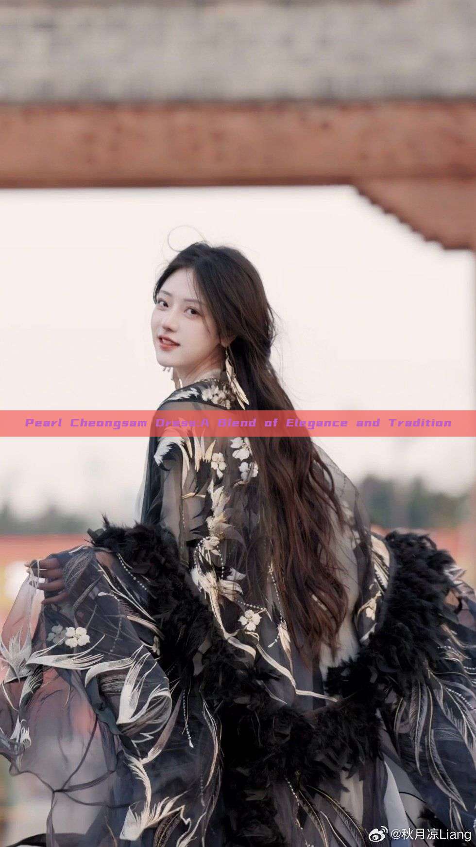 Pearl Cheongsam Dress:A Blend of Elegance and Tradition Pearl Cheongsam Dress:A Blend of Elegance and Tradition