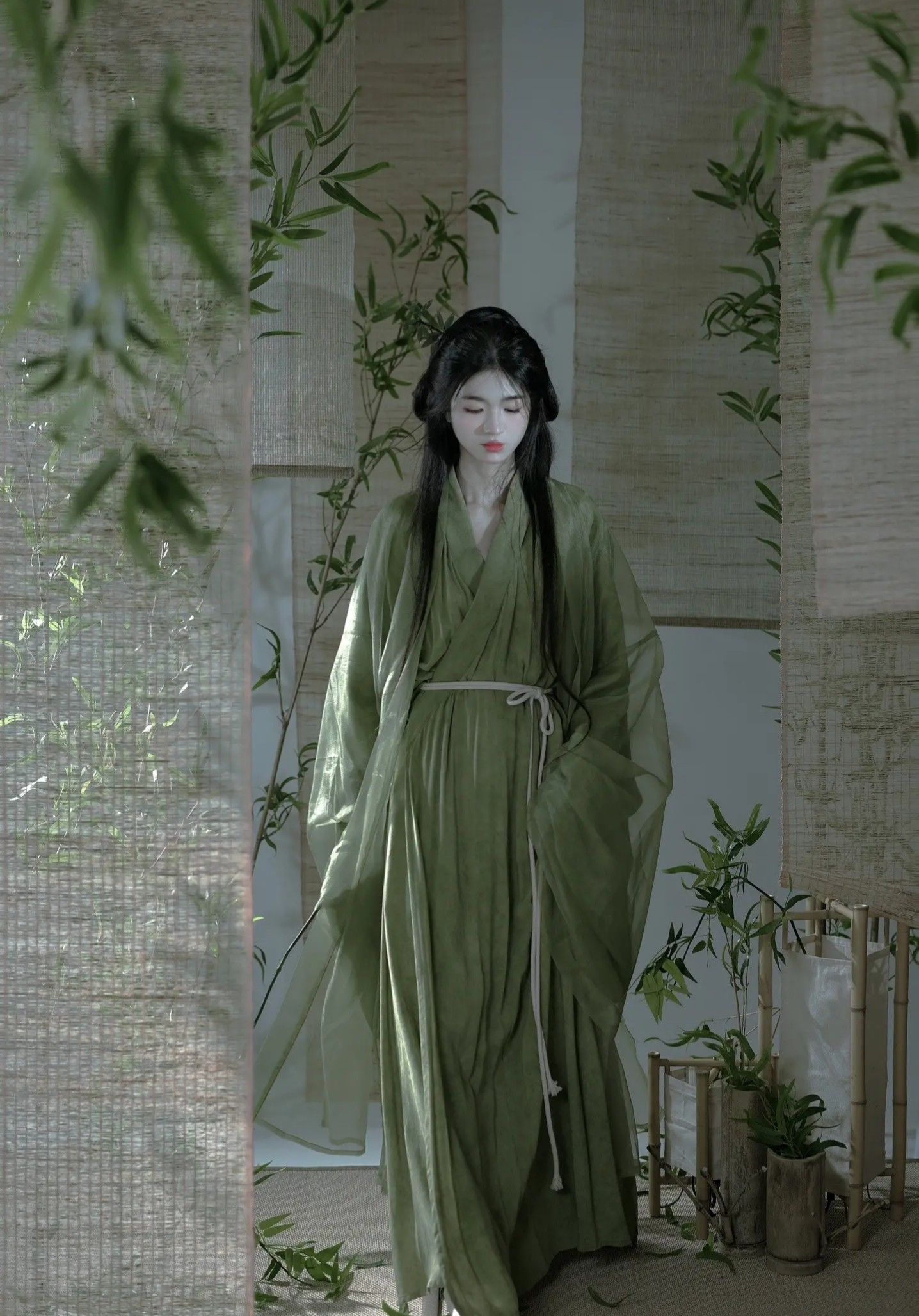The Cheongsam-Inspired Clutch Bag:A Blend of Tradition and Modernity The Cheongsam-Inspired Clutch Bag:A Blend of Tradition and Modernity
