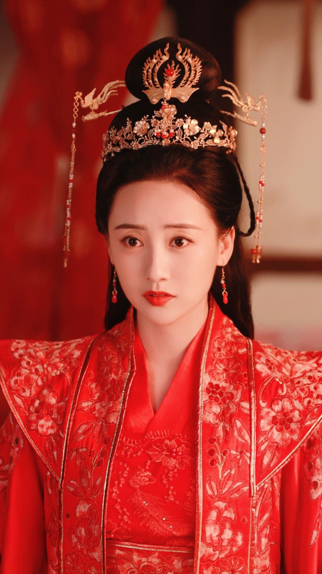 Embracing the New Neo-Chinese Qipao:A Tale of Mini-Heights and Stylish Evolution Embracing the New Neo-Chinese Qipao:A Tale of Mini-Heights and Stylish Evolution