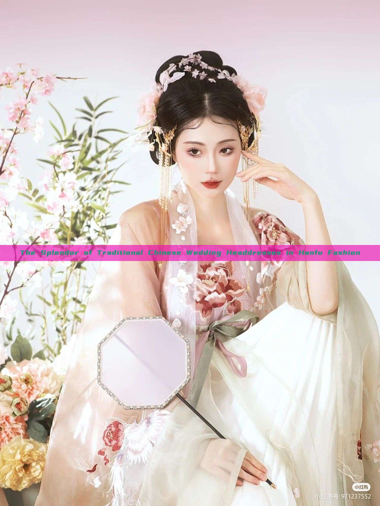The Splendor of Traditional Chinese Wedding Headdresses in Hanfu Fashion The Splendor of Traditional Chinese Wedding Headdresses in Hanfu Fashion