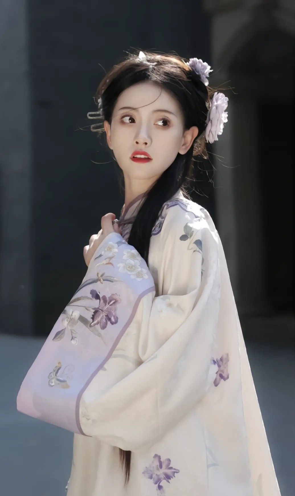 The Rise of Chinese-Style Cheongsam in the Global Fashion Scene:The New Wave of National Fashion The Rise of Chinese-Style Cheongsam in the Global Fashion Scene:The New Wave of National Fashion