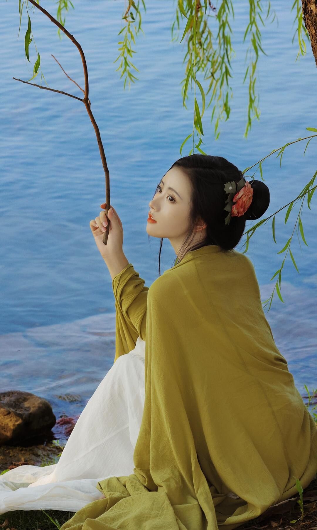 The Allure of Lightly Mature Cheongsam:A Fashionable Journey Through Time The Allure of Lightly Mature Cheongsam:A Fashionable Journey Through Time