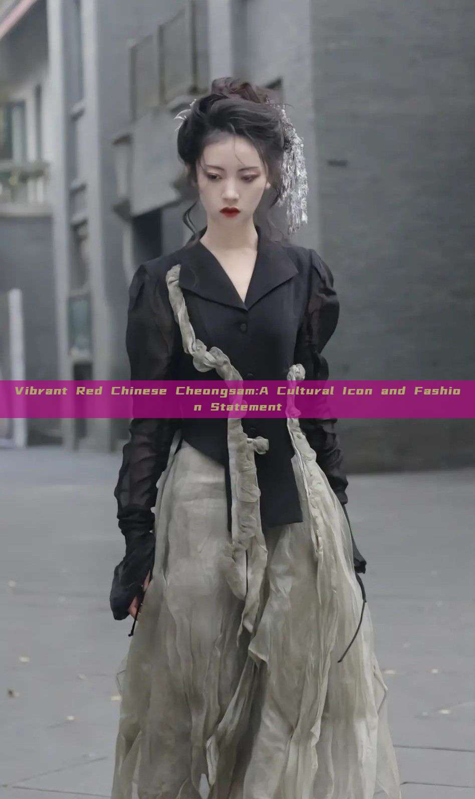 Vibrant Red Chinese Cheongsam:A Cultural Icon and Fashion Statement Vibrant Red Chinese Cheongsam:A Cultural Icon and Fashion Statement