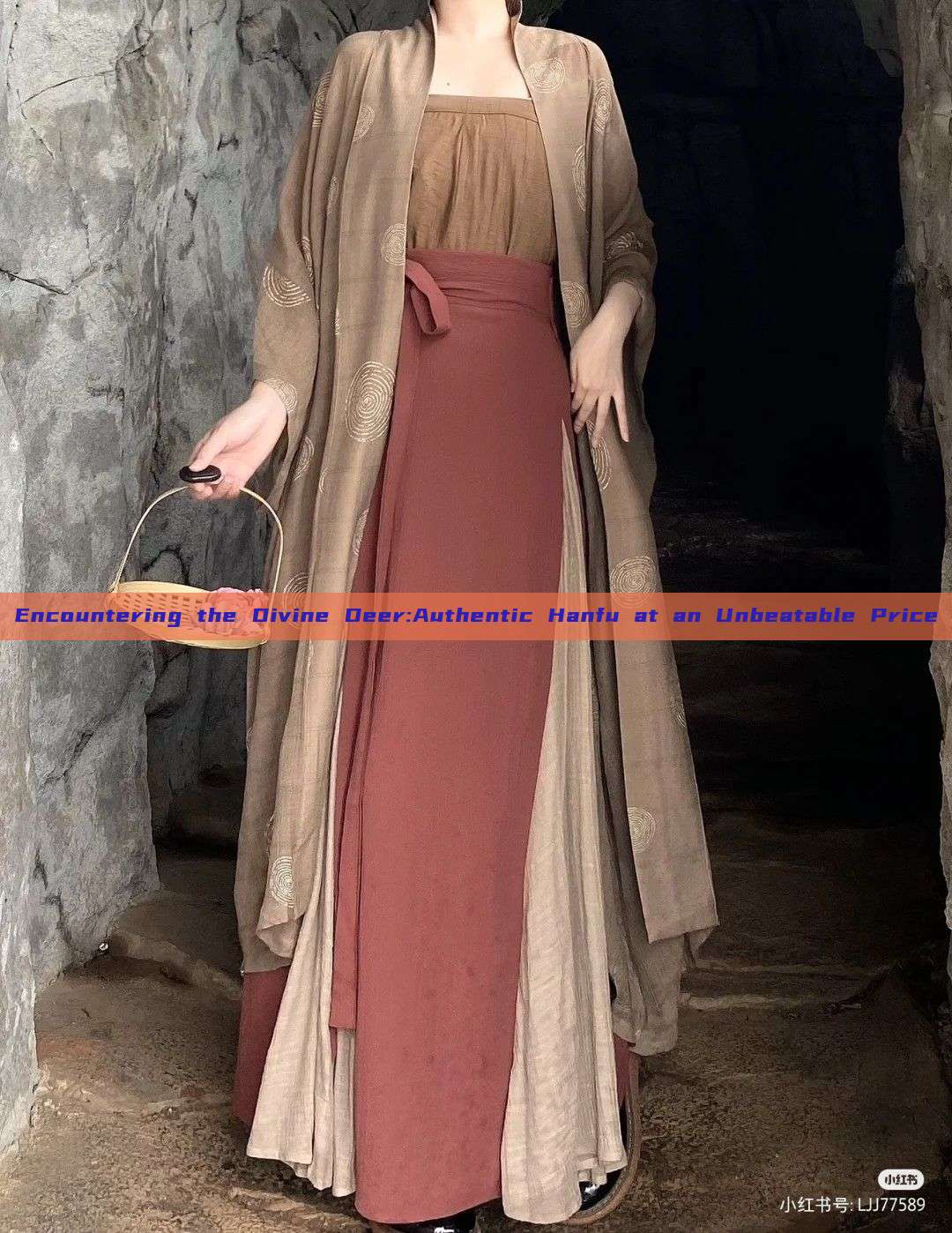 Encountering the Divine Deer:Authentic Hanfu at an Unbeatable Price Encountering the Divine Deer:Authentic Hanfu at an Unbeatable Price
