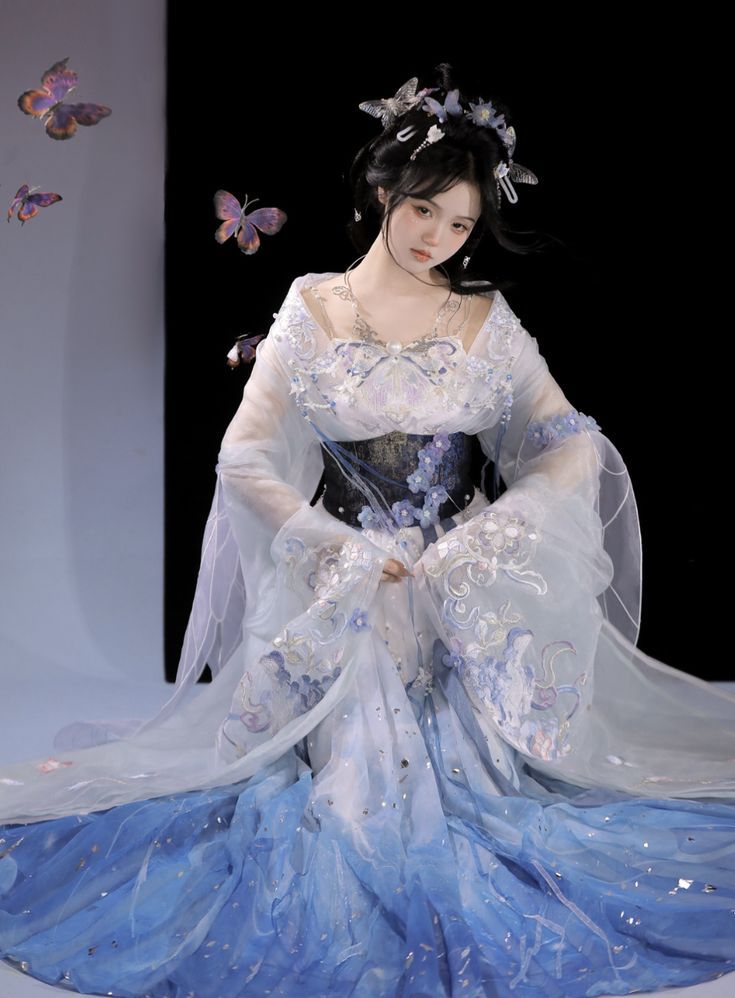 The Dominance of Original Hanfu Fashion in the Eyes of Middle School Students The Dominance of Original Hanfu Fashion in the Eyes of Middle School Students