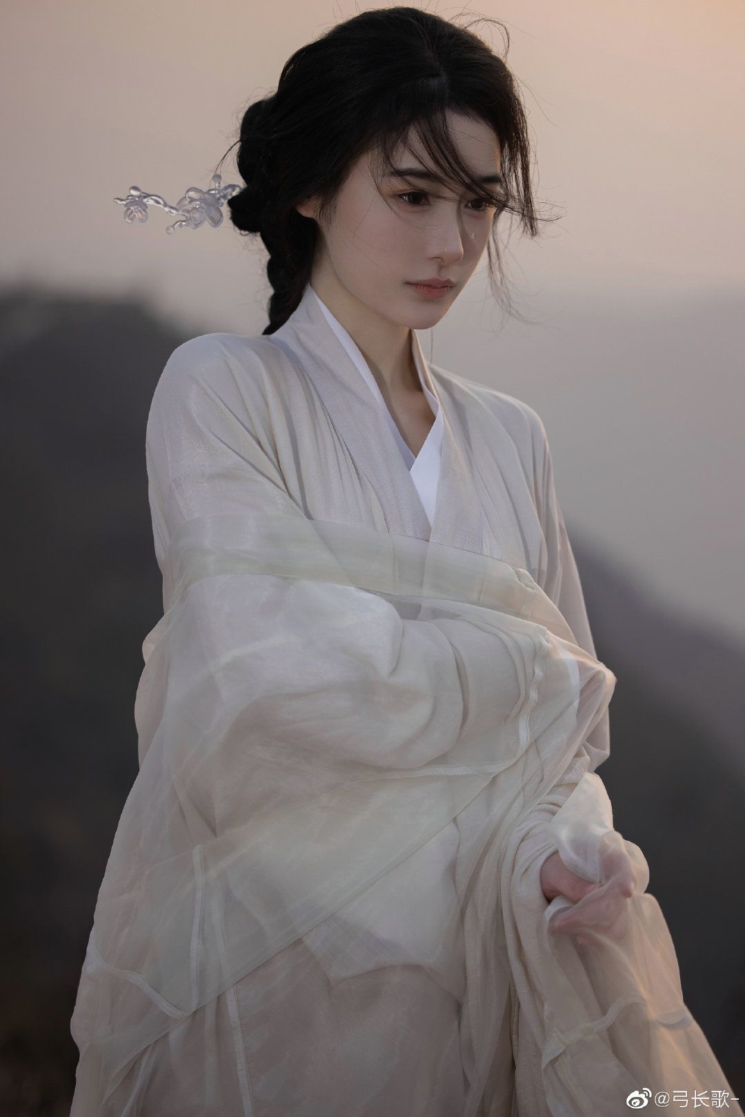 The Long-Style Cheongsam as a Bridesmaids Choice:A Cultural and Stylistic Exploration The Long-Style Cheongsam as a Bridesmaids Choice:A Cultural and Stylistic Exploration