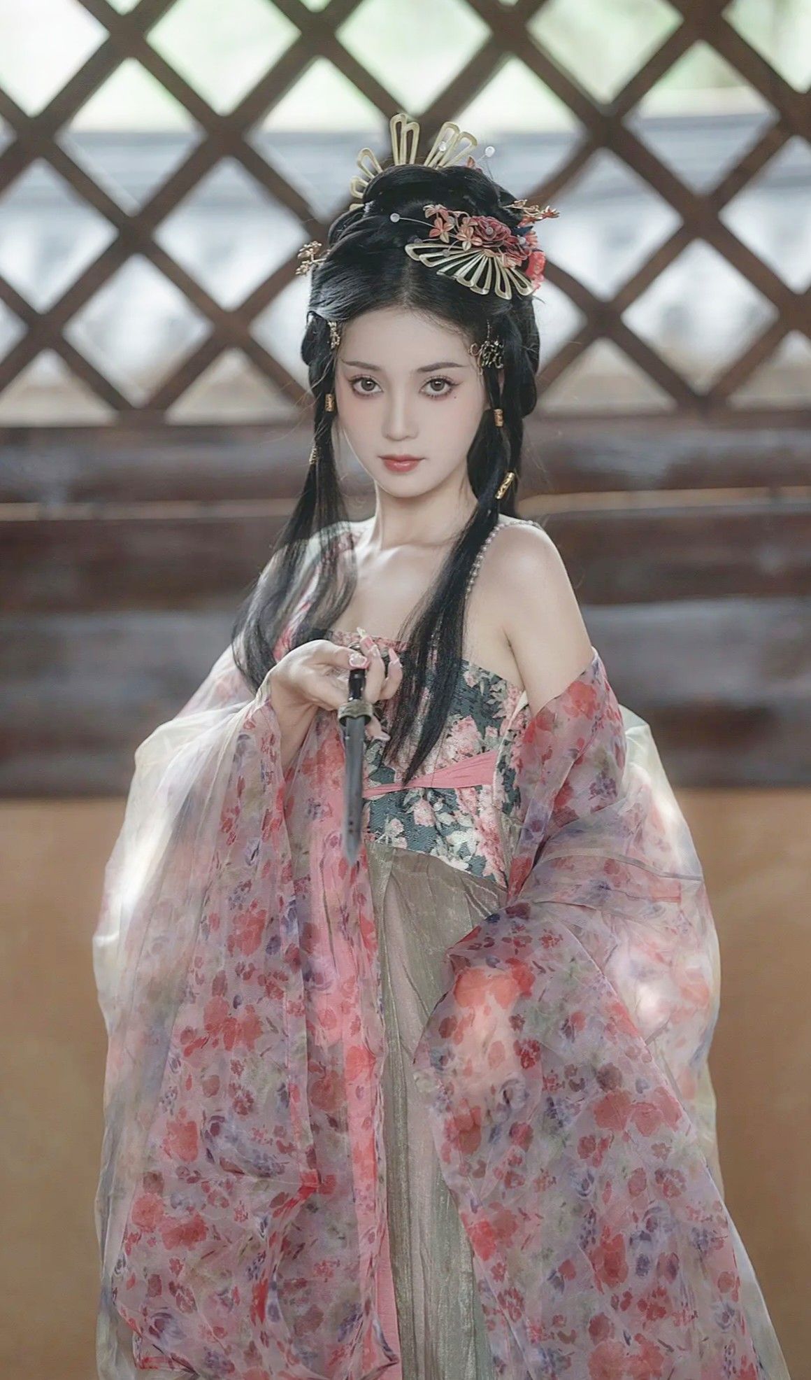 The Enchantment of Cheongsam Dance:Unveiling the Beauty of Traditional Chinese Dancewear The Enchantment of Cheongsam Dance:Unveiling the Beauty of Traditional Chinese Dancewear