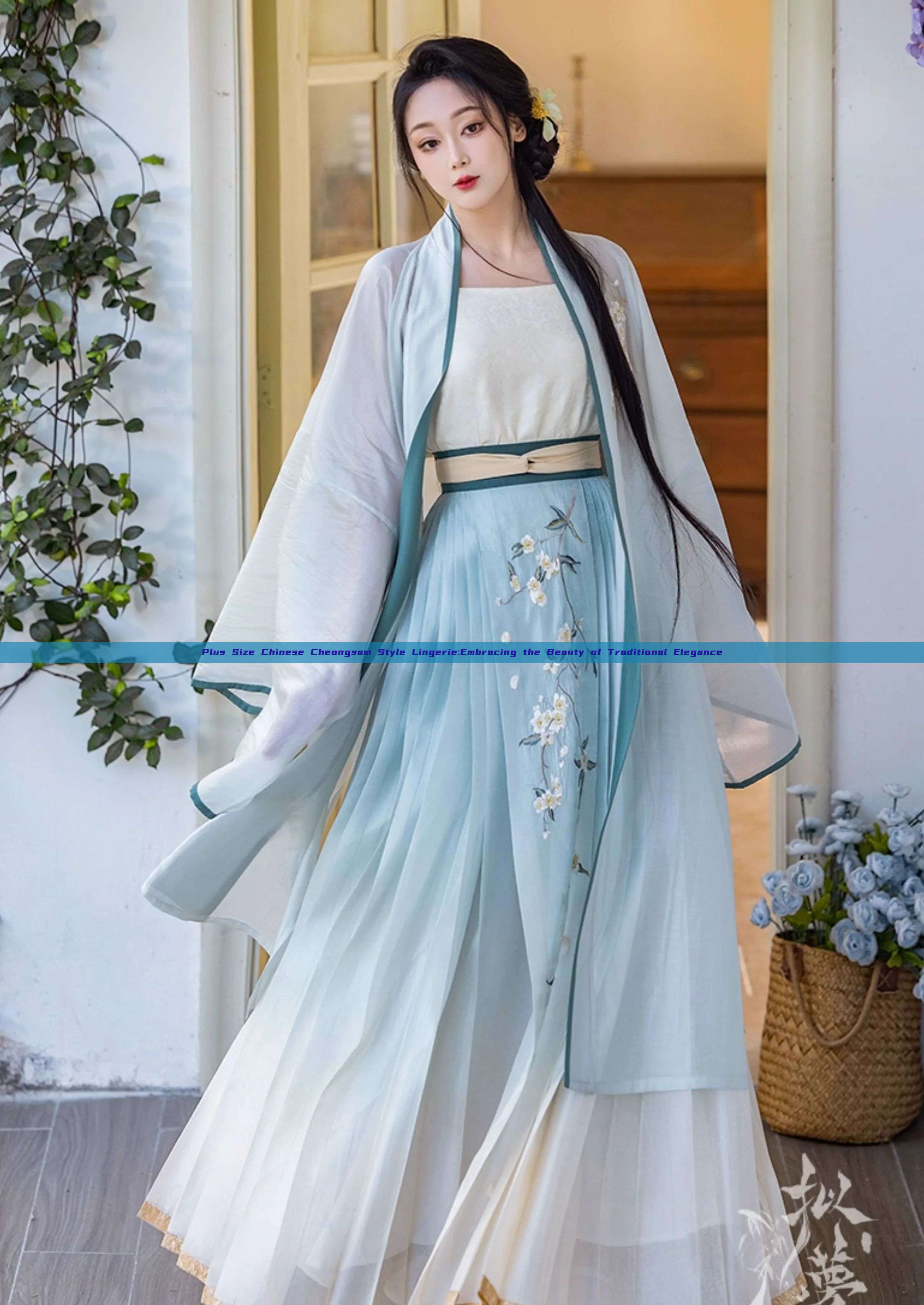 Plus Size Chinese Cheongsam Style Lingerie:Embracing the Beauty of Traditional Elegance Plus Size Chinese Cheongsam Style Lingerie:Embracing the Beauty of Traditional Elegance