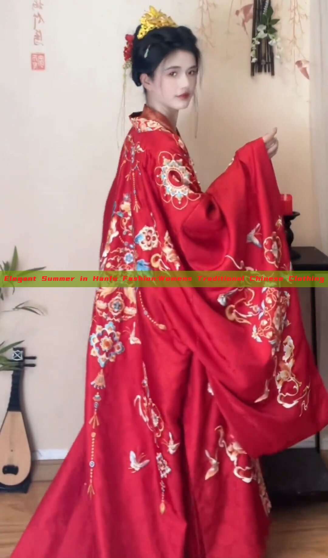 Elegant Summer in Hanfu Fashion:Womens Traditional Chinese Clothing Elegant Summer in Hanfu Fashion:Womens Traditional Chinese Clothing
