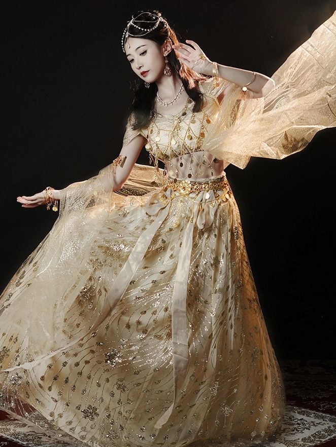 The Charm of Cheongsam and White Leggings:A Fashionable Fusion The Charm of Cheongsam and White Leggings:A Fashionable Fusion