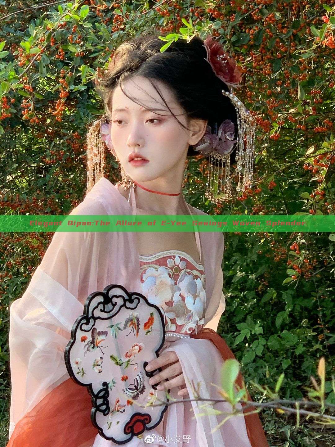 Elegant Qipao:The Allure of E-Yee Sewings Woven Splendor Elegant Qipao:The Allure of E-Yee Sewings Woven Splendor