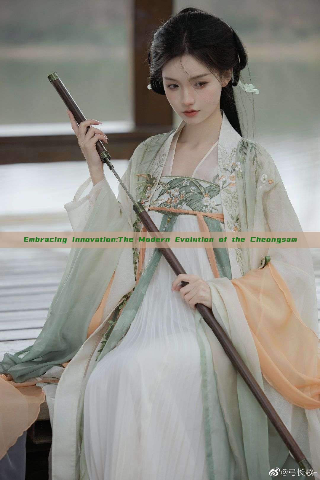 Embracing Innovation:The Modern Evolution of the Cheongsam Embracing Innovation:The Modern Evolution of the Cheongsam