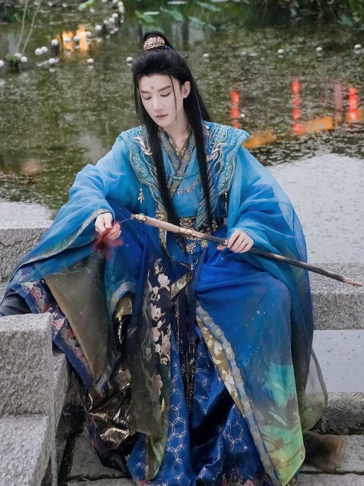Plus-Size Winter Hanfu for Women:A Guide to Traditional Elegance Plus-Size Winter Hanfu for Women:A Guide to Traditional Elegance