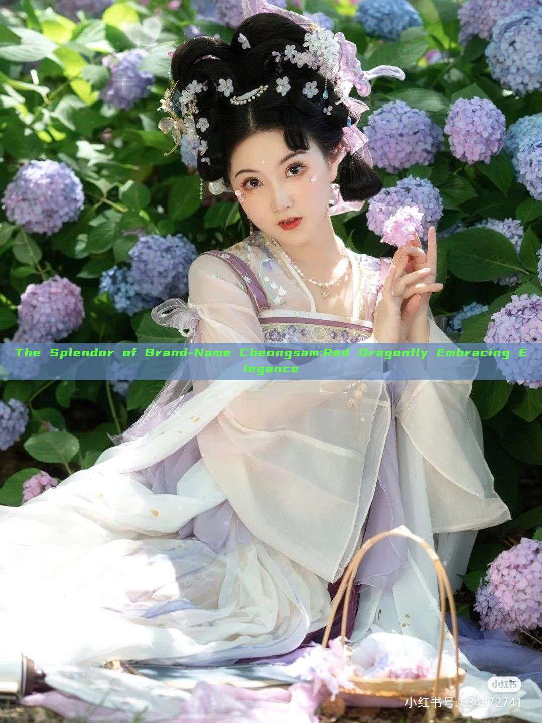 The Splendor of Brand-Name Cheongsam:Red Dragonfly Embracing Elegance