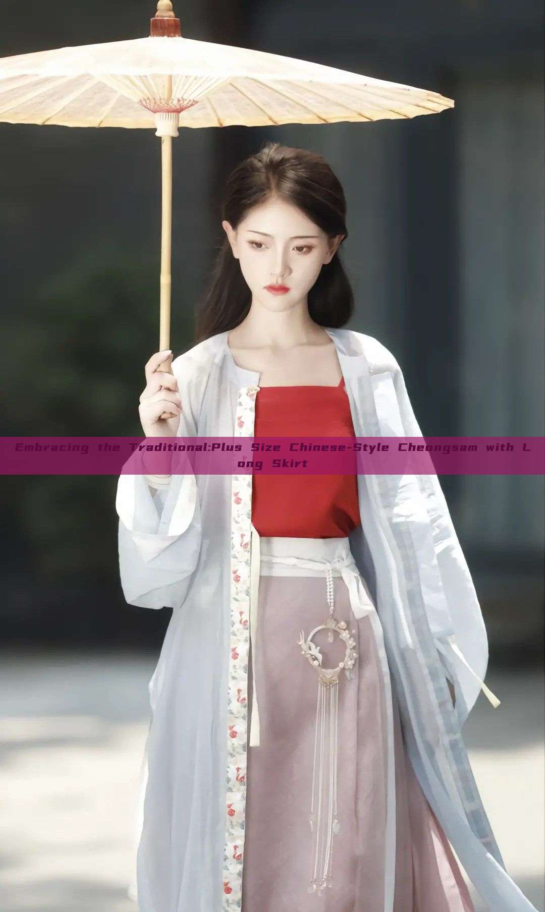 Embracing the Traditional:Plus Size Chinese-Style Cheongsam with Long Skirt Embracing the Traditional:Plus Size Chinese-Style Cheongsam with Long Skirt
