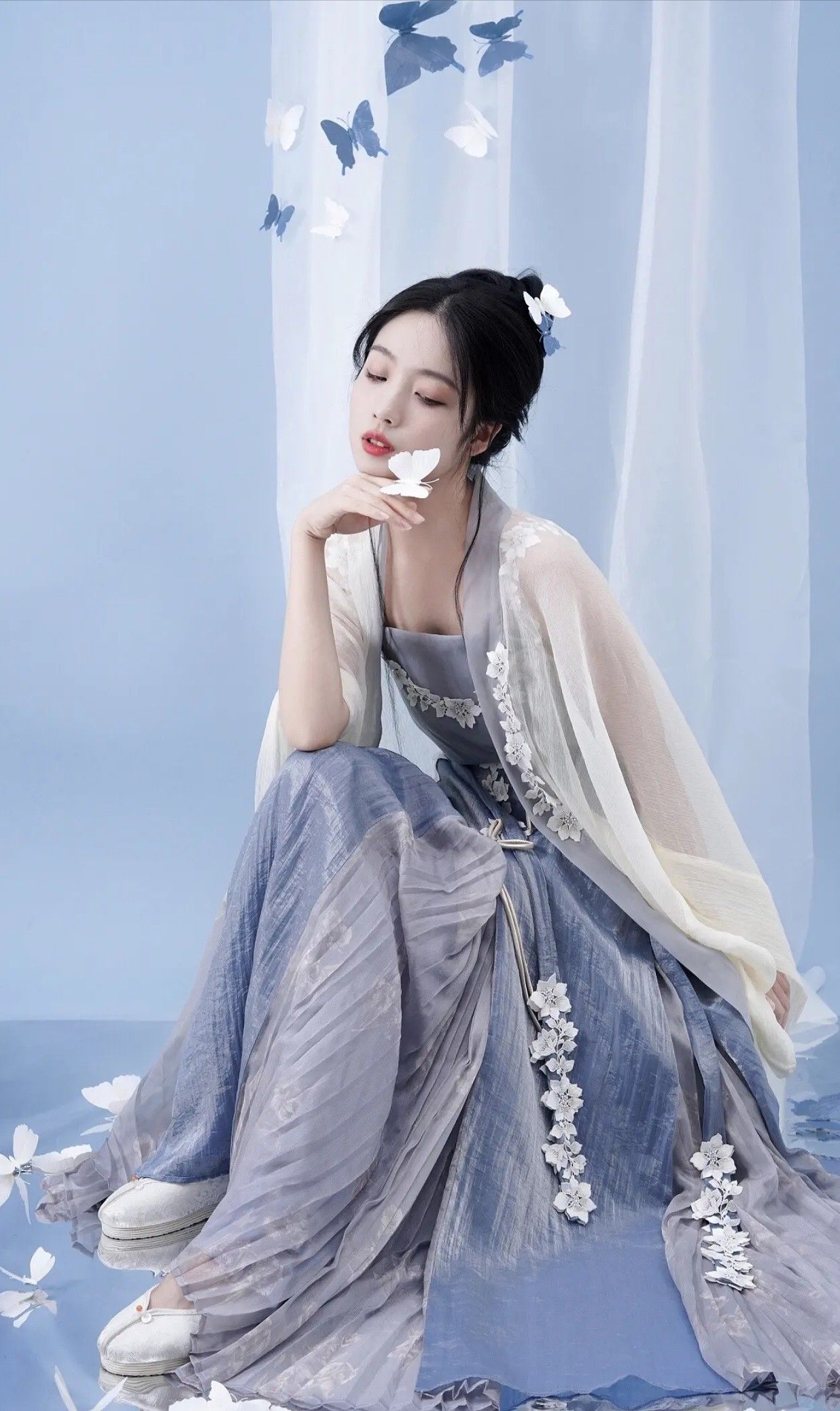 The Elegance of Hanfu Short Jackets:A Journey into Traditional Chinese Clothing The Elegance of Hanfu Short Jackets:A Journey into Traditional Chinese Clothing