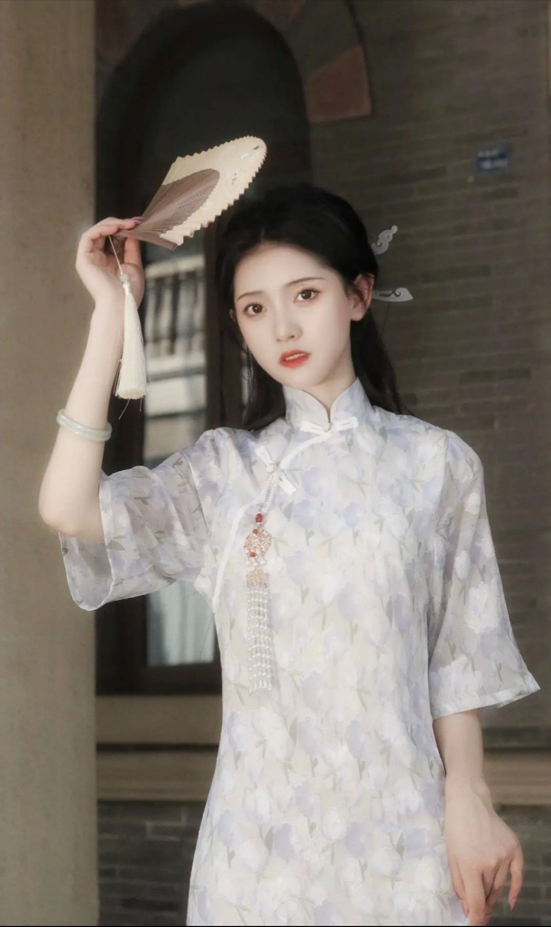 The Charm of Traditional Ming-Style Hanfu for Young Girls:Authenticity and Cultural Significance The Charm of Traditional Ming-Style Hanfu for Young Girls:Authenticity and Cultural Significance