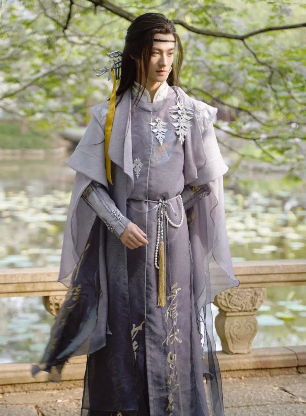 Vintage Charm of Cheongsam:Unveiling the Timeless Elegance of Traditional Chinese Dress Vintage Charm of Cheongsam:Unveiling the Timeless Elegance of Traditional Chinese Dress