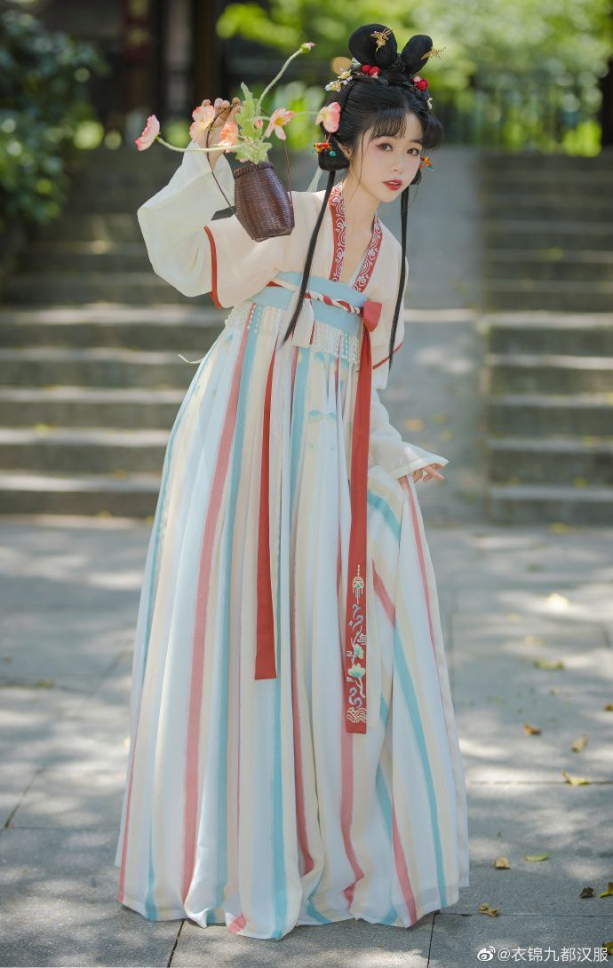 Summer Baby Tangsuits:A Traditional and Comfortable Fashion Choice Summer Baby Tangsuits:A Traditional and Comfortable Fashion Choice