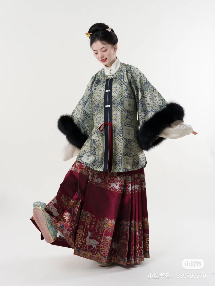 The Cultural Significance of Horseface Skirt and Traditional Chinese Military Uniform The Cultural Significance of Horseface Skirt and Traditional Chinese Military Uniform