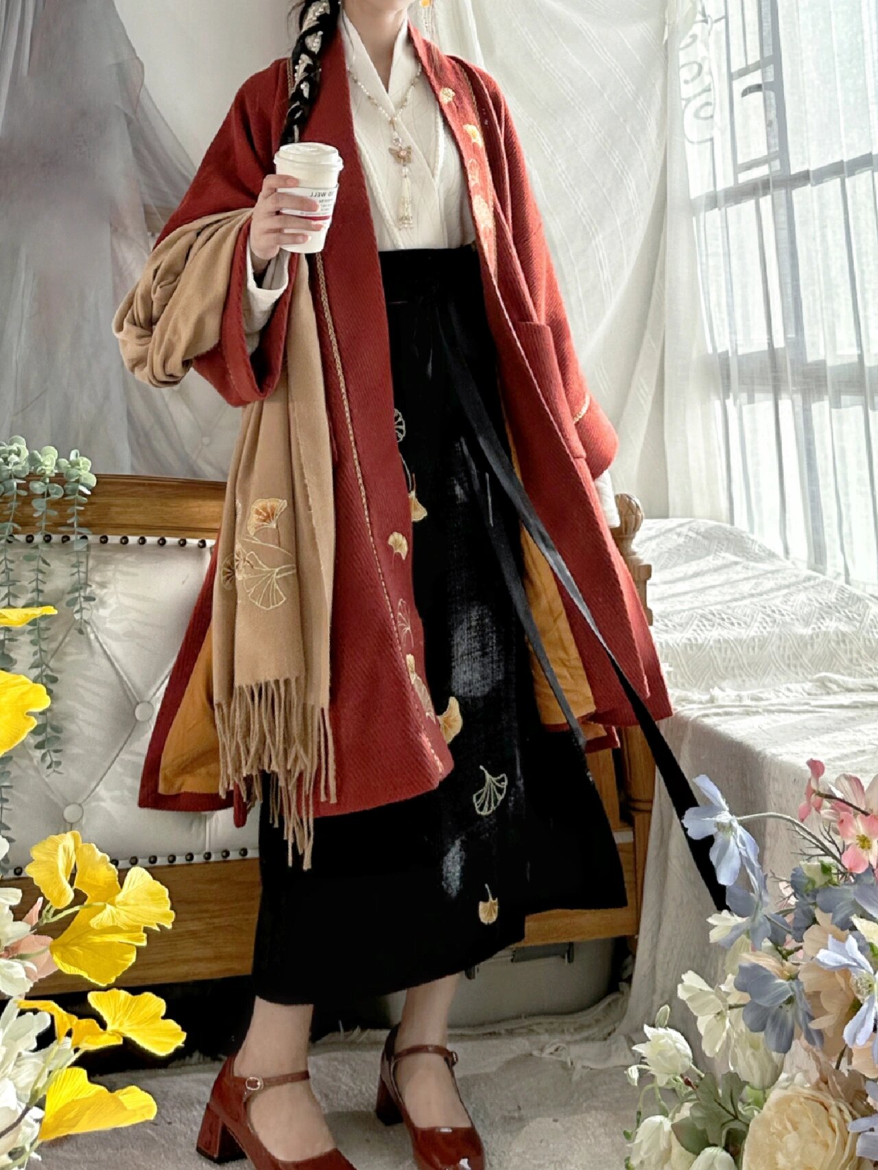 A Clear Sky of Cultural Elegance:The Story of a Hanfu Couples Fashion A Clear Sky of Cultural Elegance:The Story of a Hanfu Couples Fashion