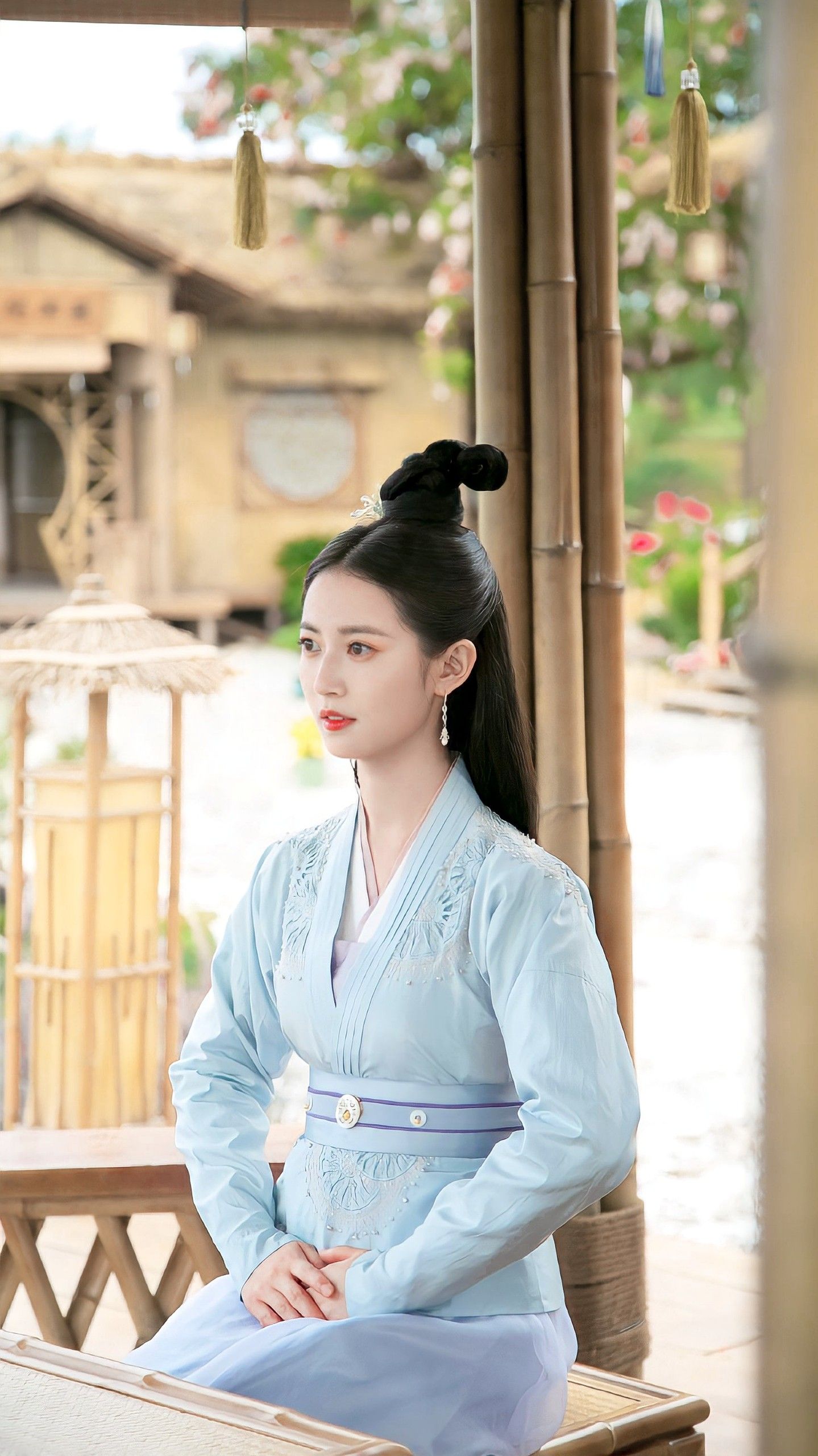 The Story of a Joyful Mother-in-Laws Wedding Banquet in Chinese-Style Cheongsam The Story of a Joyful Mother-in-Laws Wedding Banquet in Chinese-Style Cheongsam
