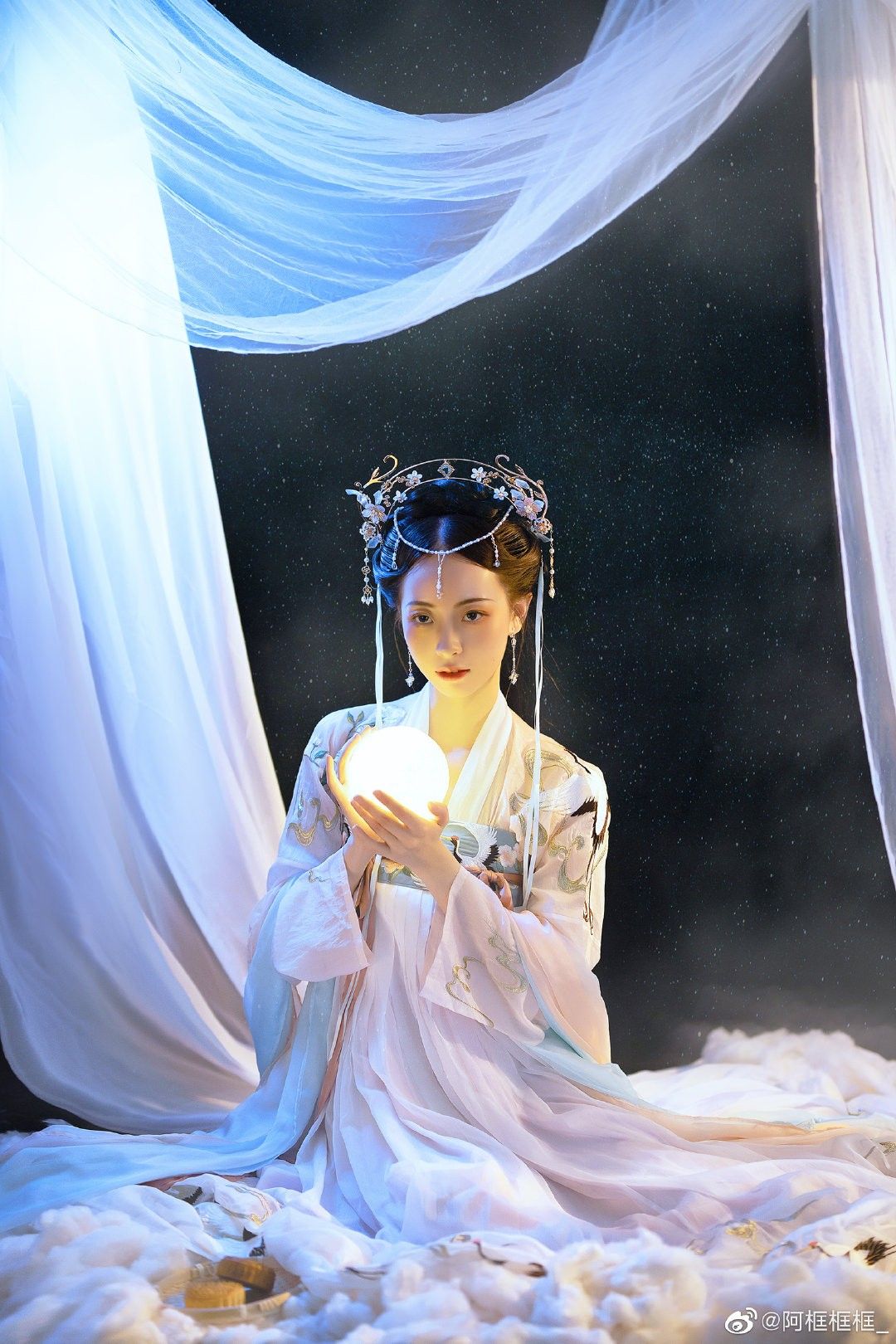 The Splendor of Da Xiushang and Hanfu Guangxiu:A Journey into Traditional Chinese Clothing The Splendor of Da Xiushang and Hanfu Guangxiu:A Journey into Traditional Chinese Clothing