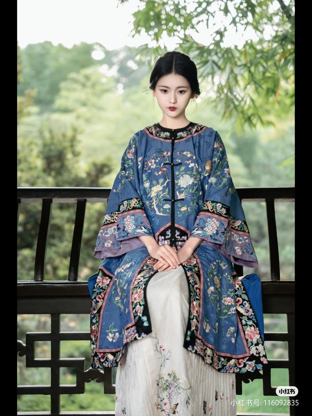 The Allure of Mid-Length Summer Cheongsam for Women The Allure of Mid-Length Summer Cheongsam for Women