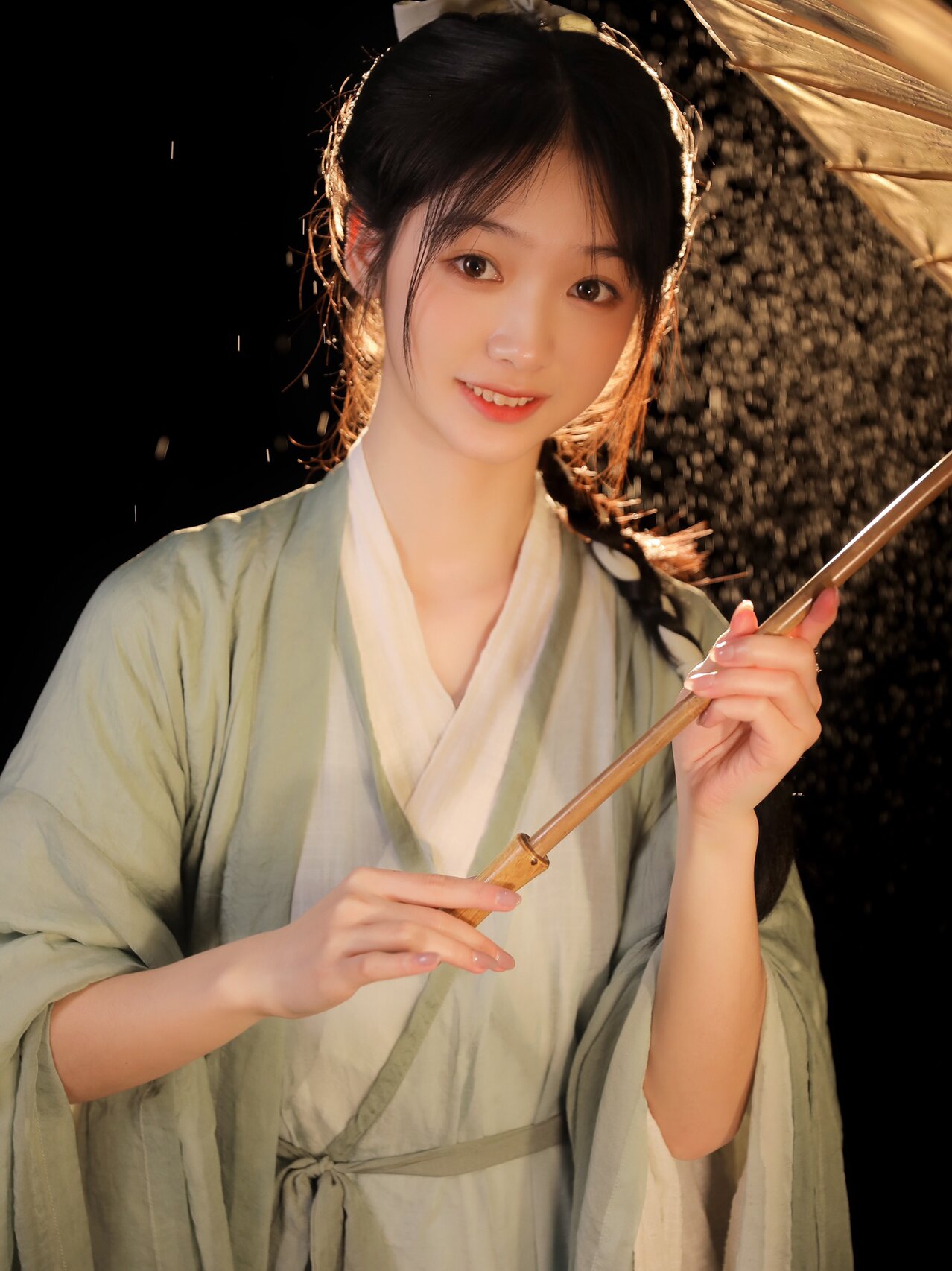 The Charm of Cheongsam Mesh Headwear:A Cultural Exploration The Charm of Cheongsam Mesh Headwear:A Cultural Exploration