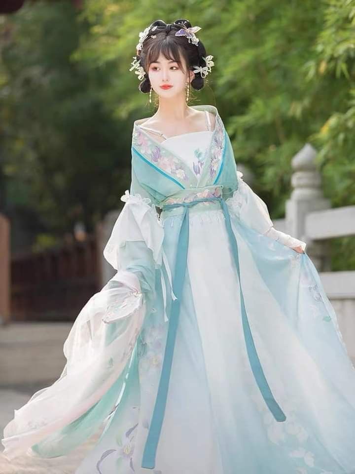 Chiffon Skirt with Horseface Pattern:A Summer Style to Watch Out For Chiffon Skirt with Horseface Pattern:A Summer Style to Watch Out For