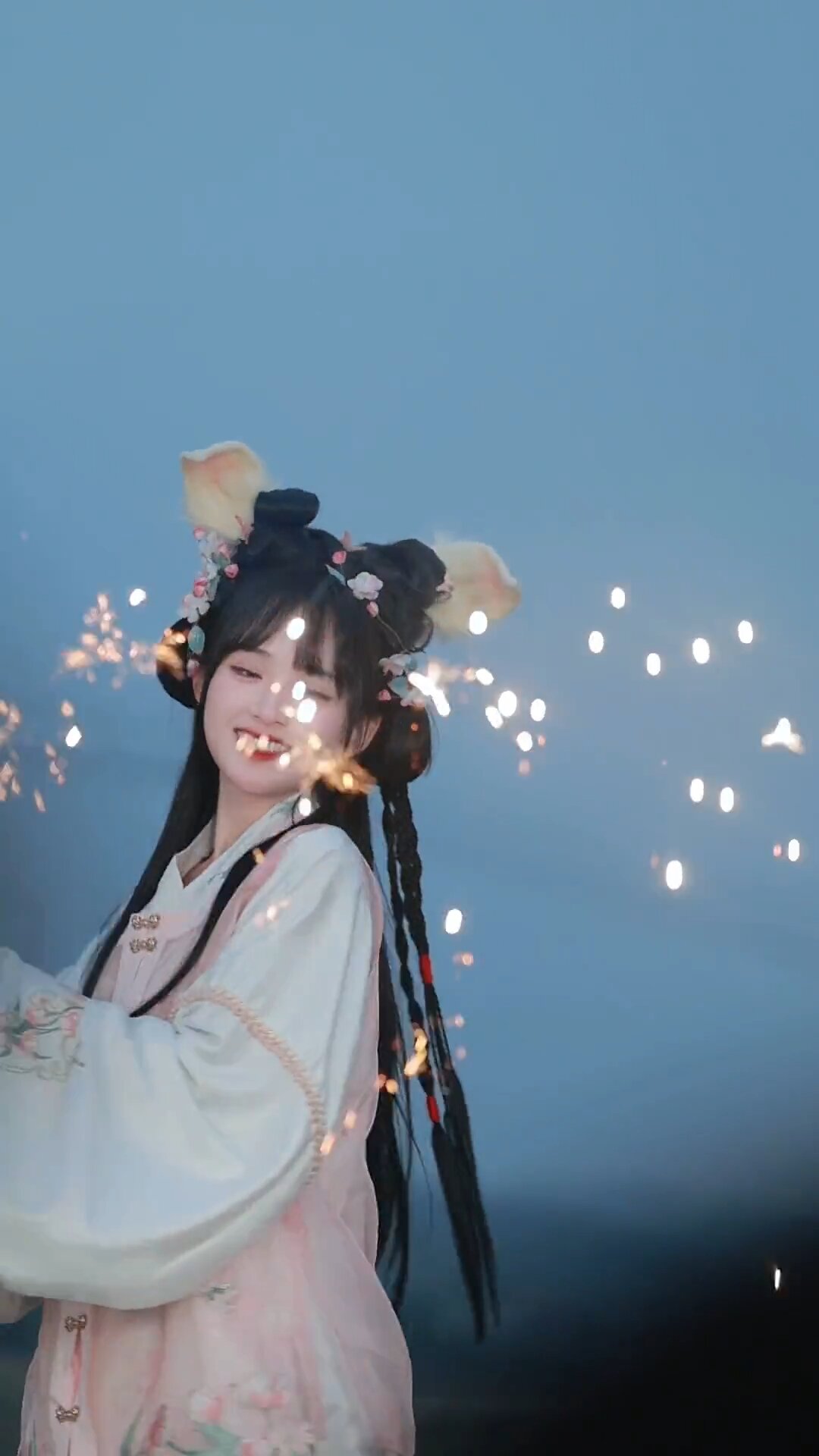 The Enchanting Beauty of Immortal Maiden:A Journey into the World of Hanfu Costumes The Enchanting Beauty of Immortal Maiden:A Journey into the World of Hanfu Costumes