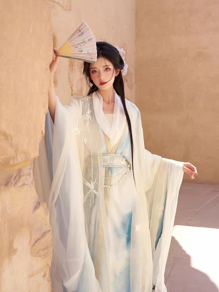 Traditional Hanfu Hair Accessories for Children:A Guide for Parents with 3-Year-Old Kids Traditional Hanfu Hair Accessories for Children:A Guide for Parents with 3-Year-Old Kids