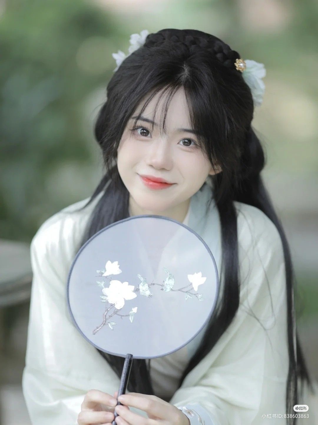 The Rise of Hanfu Underwear:The Story of a汉服内衣女 The Rise of Hanfu Underwear:The Story of a汉服内衣女