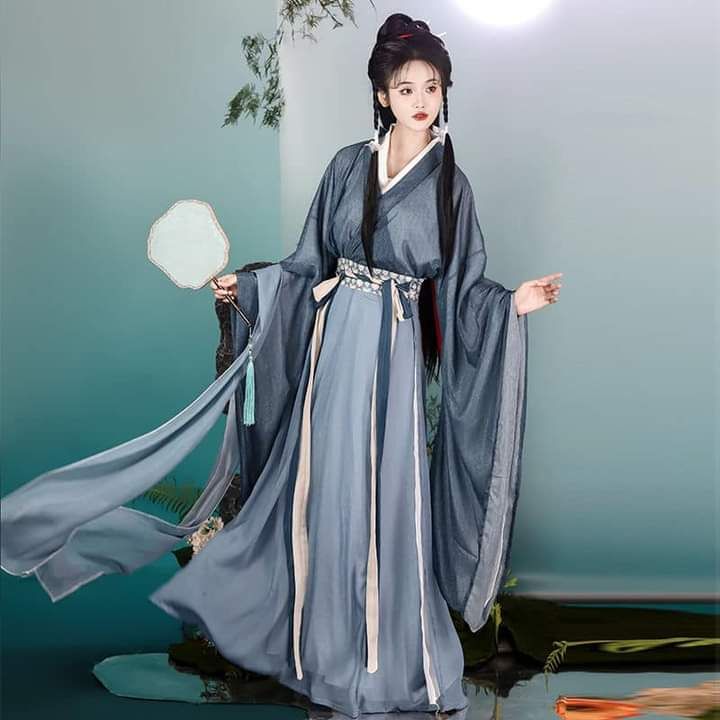 Winter Fashion for Petite Women:The Charm of Qipao Winter Fashion for Petite Women:The Charm of Qipao