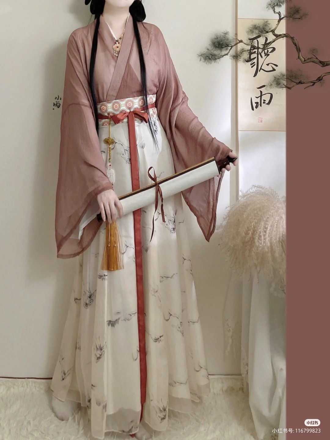 Gorgeous Cheongsam Elegance at High-End Performances:A Closer Look Gorgeous Cheongsam Elegance at High-End Performances:A Closer Look
