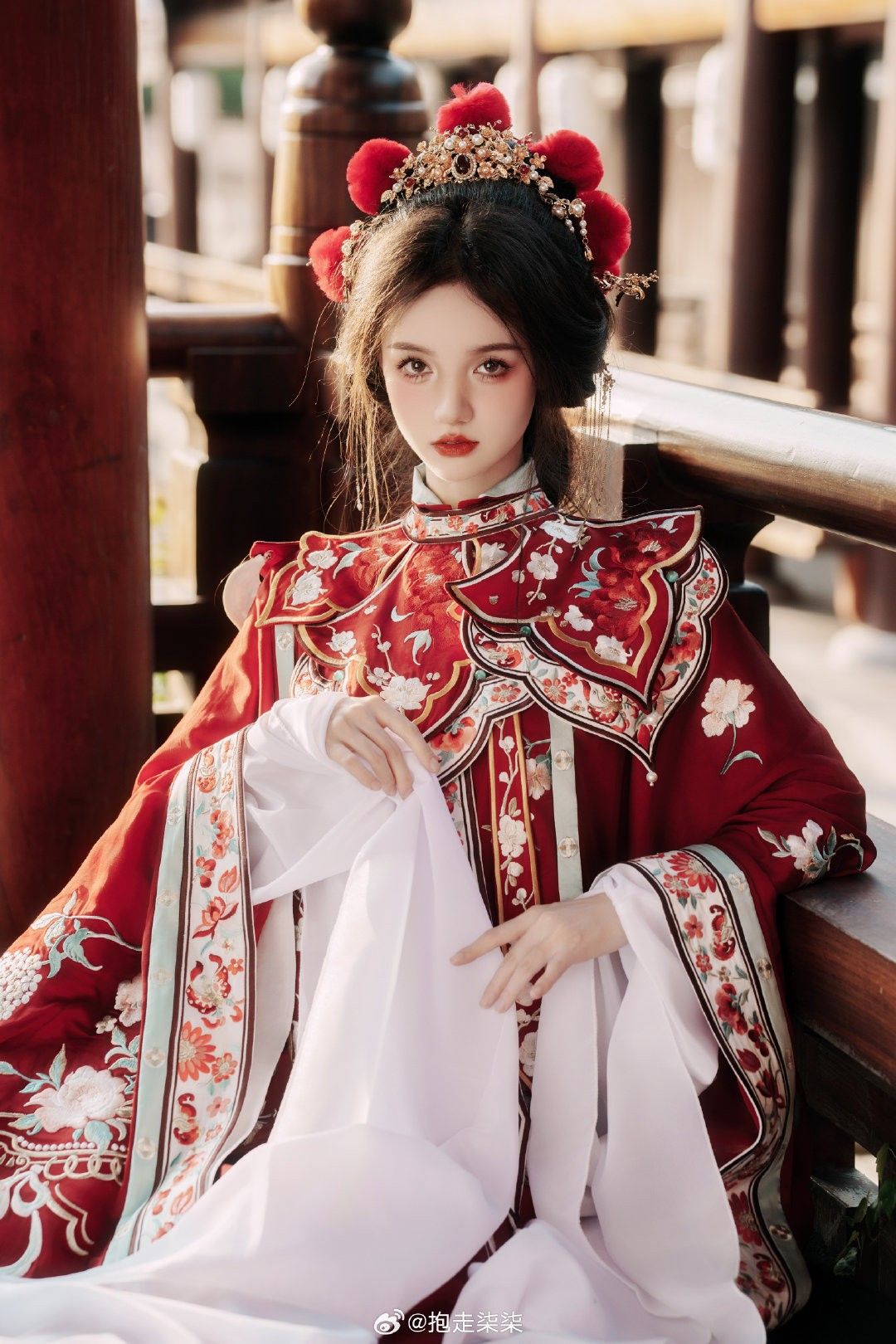 The Enchantment of Red Cheongsam with Three-Quarter Length Sleeves The Enchantment of Red Cheongsam with Three-Quarter Length Sleeves