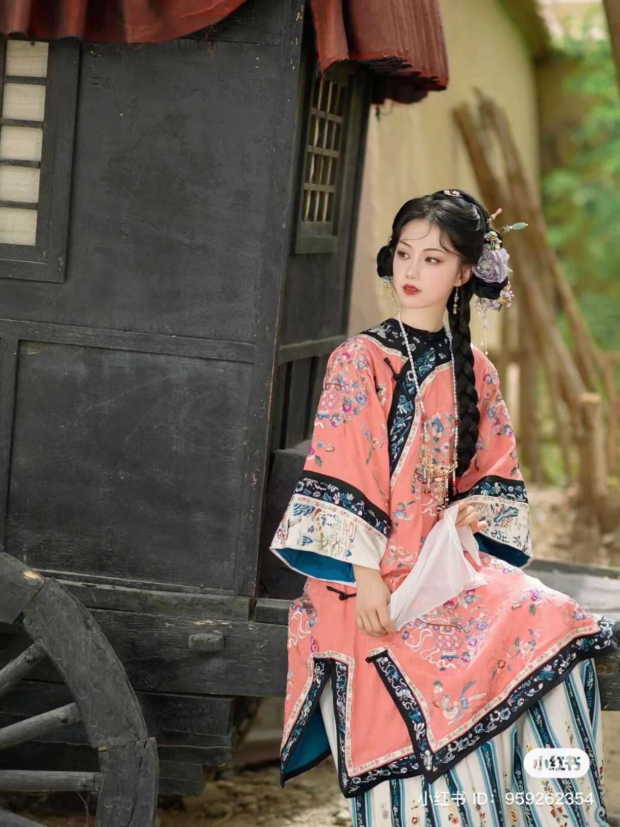 Chinese-Style Cheongsam Set for Little Girls:Embracing Traditional Elegance Chinese-Style Cheongsam Set for Little Girls:Embracing Traditional Elegance
