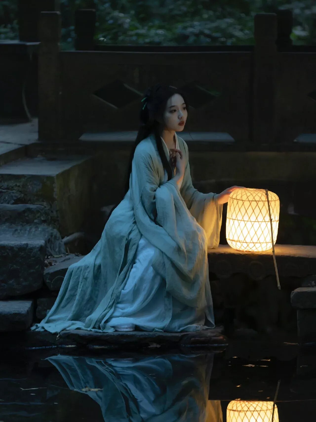 The Rise of Hanfu Waistbands:Understanding the Traditional Beauty of Hanfu Yifeng The Rise of Hanfu Waistbands:Understanding the Traditional Beauty of Hanfu Yifeng