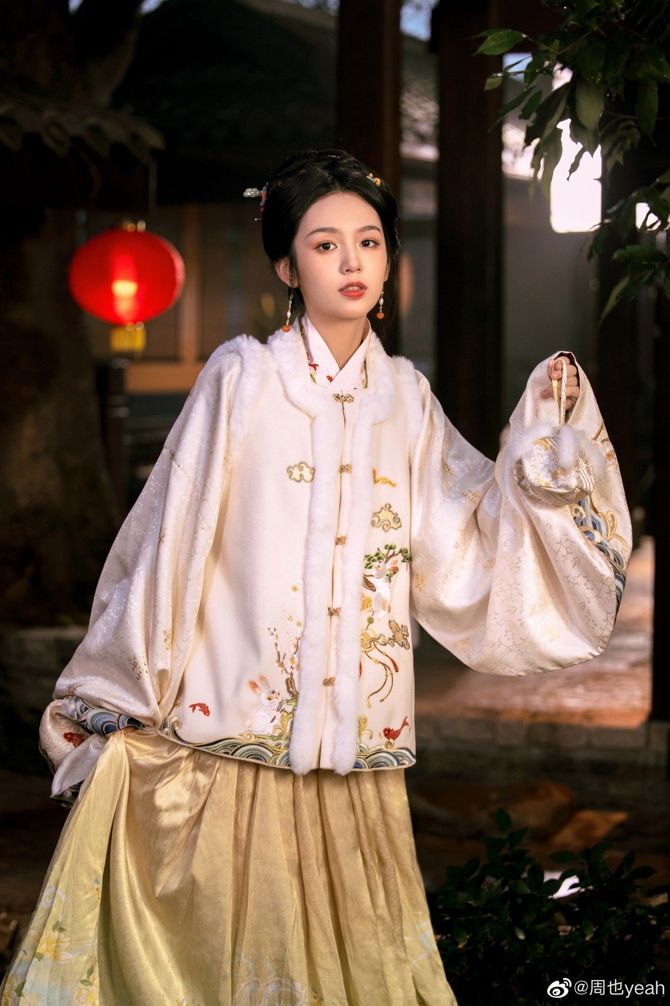 Original Design of Traditional Intersection-Style Hanfu:Embracing Authenticity in Modern Times Original Design of Traditional Intersection-Style Hanfu:Embracing Authenticity in Modern Times