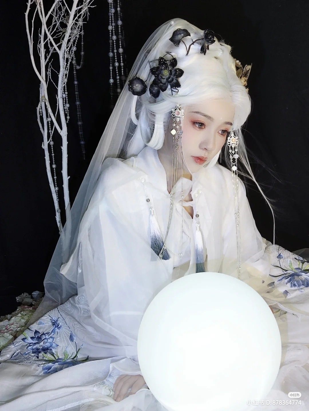 Gentlewomans Summer Hanfu Clothing:A Light and Delicate Fashion Statement Gentlewomans Summer Hanfu Clothing:A Light and Delicate Fashion Statement