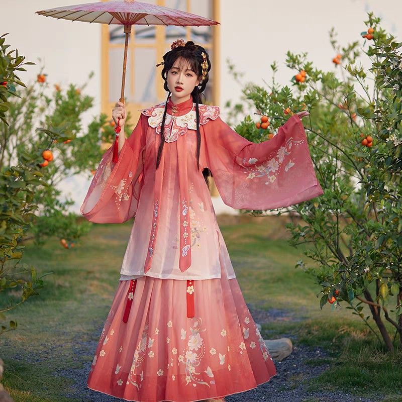 Special Clearance Sale on Modern Qipao Revamp:Embracing Traditional Elegance with Modern Touches Special Clearance Sale on Modern Qipao Revamp:Embracing Traditional Elegance with Modern Touches