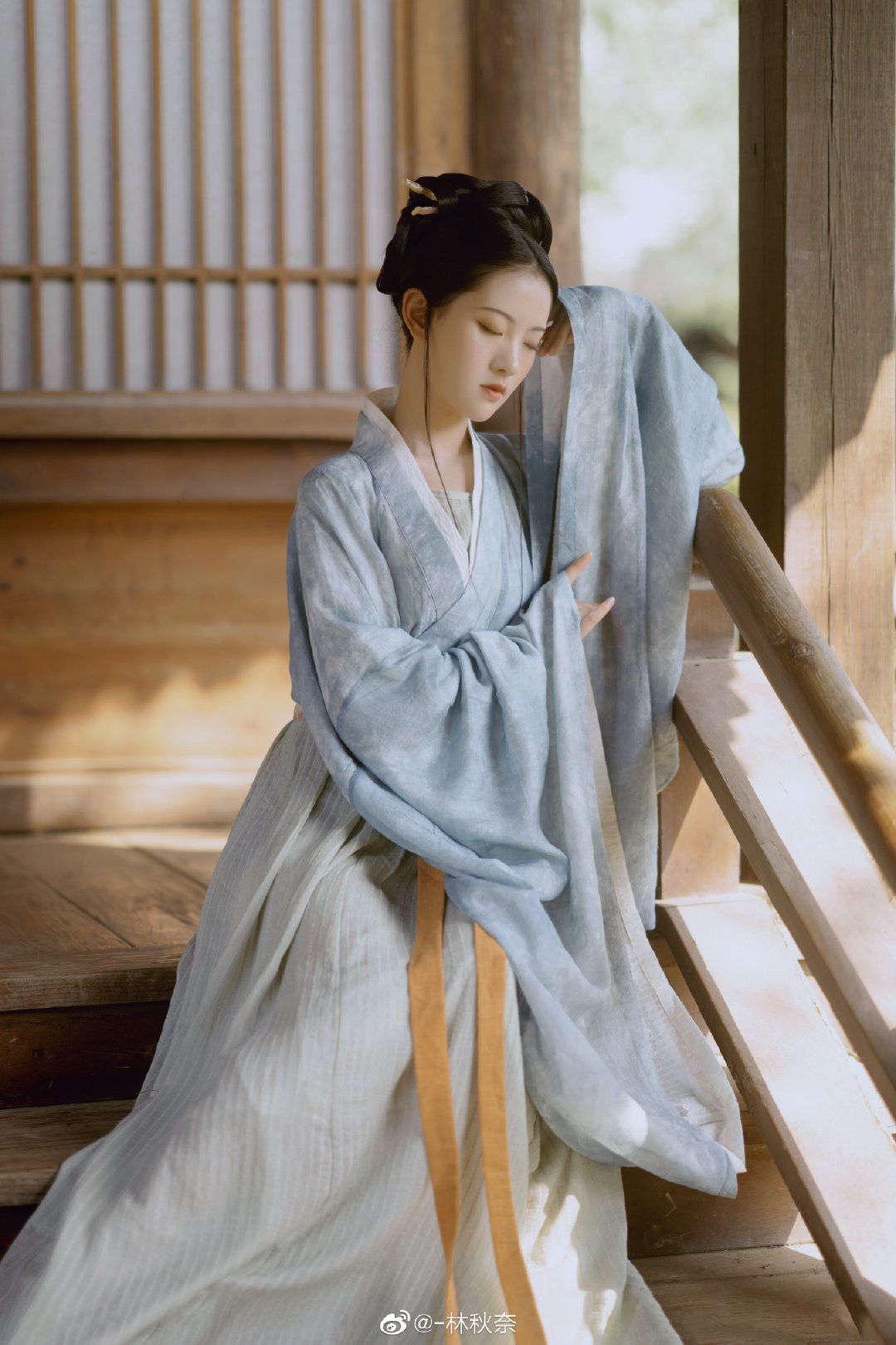 Elite Girls Traditional Chinese Hanfu Fashion in Summer:Embracing the Essence of National Style Elite Girls Traditional Chinese Hanfu Fashion in Summer:Embracing the Essence of National Style