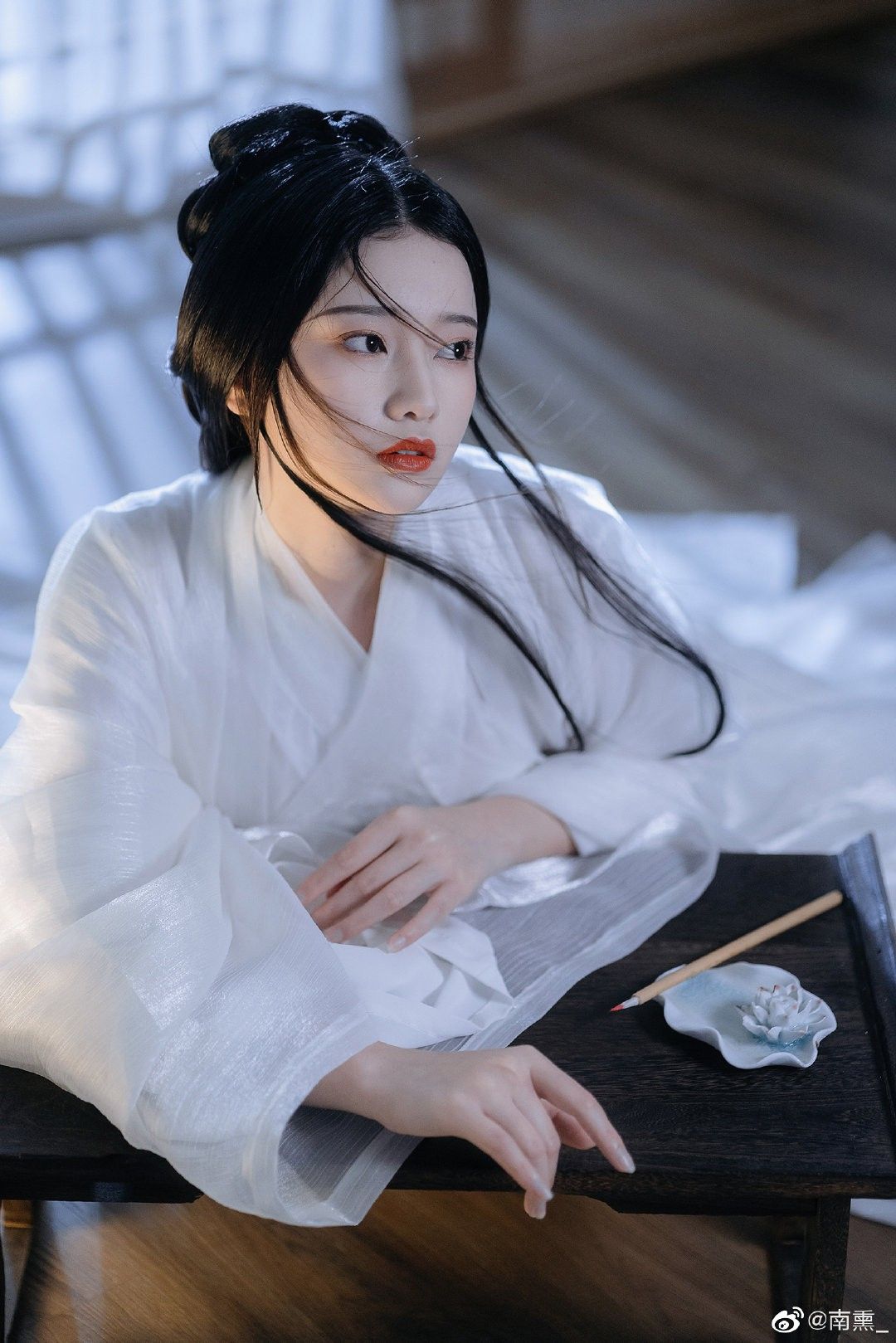 Winter Fashion for Big Girls:The Charm of Traditional Chinese Hanfu Costumes Winter Fashion for Big Girls:The Charm of Traditional Chinese Hanfu Costumes