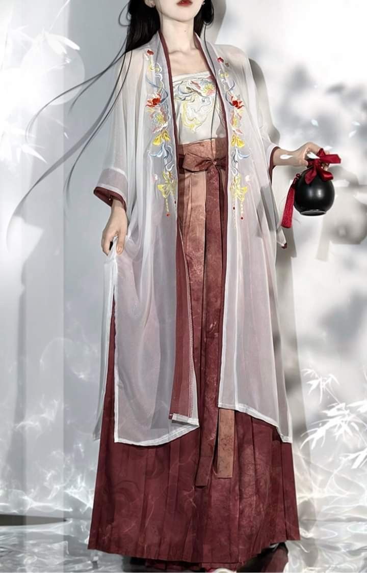Hanfu Fashion for 11-Year-Old Elementary Students:Embracing Traditional Chinese Culture in School Hanfu Fashion for 11-Year-Old Elementary Students:Embracing Traditional Chinese Culture in School