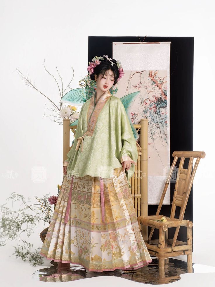 QIQIs Cheongsam Heritage:A Blend of Tradition and Modernity QIQIs Cheongsam Heritage:A Blend of Tradition and Modernity