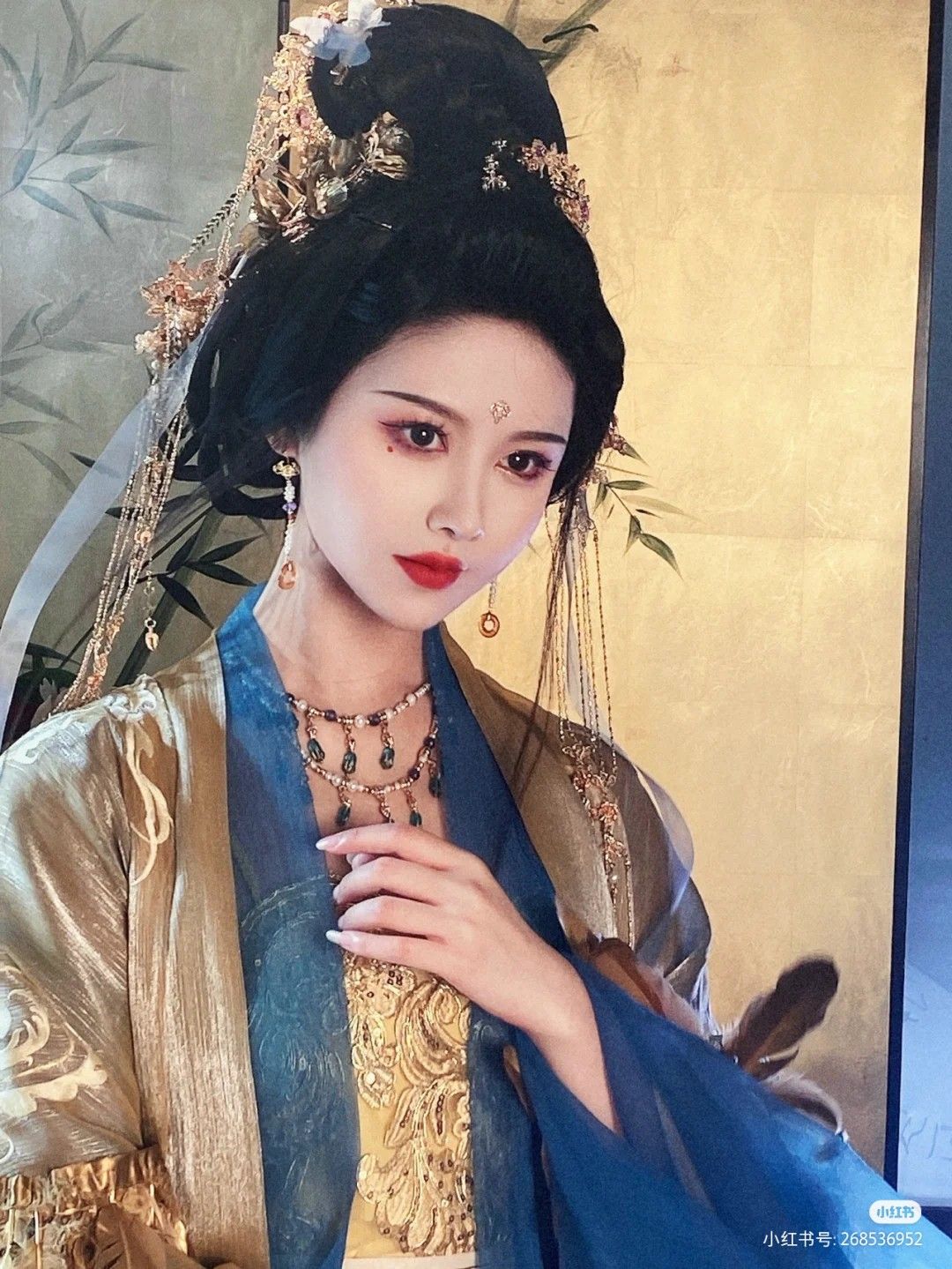 Embracing Traditional Elegance:The Revival of Tang-Style Cheongsam-Inspired Dress for the 40s Embracing Traditional Elegance:The Revival of Tang-Style Cheongsam-Inspired Dress for the 40s