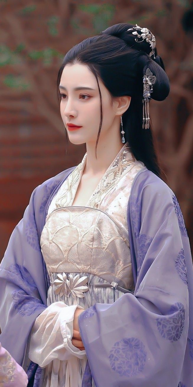 Traditional Cheongsam,Earrings and the Republic of China:A Cultural Journey Traditional Cheongsam,Earrings and the Republic of China:A Cultural Journey