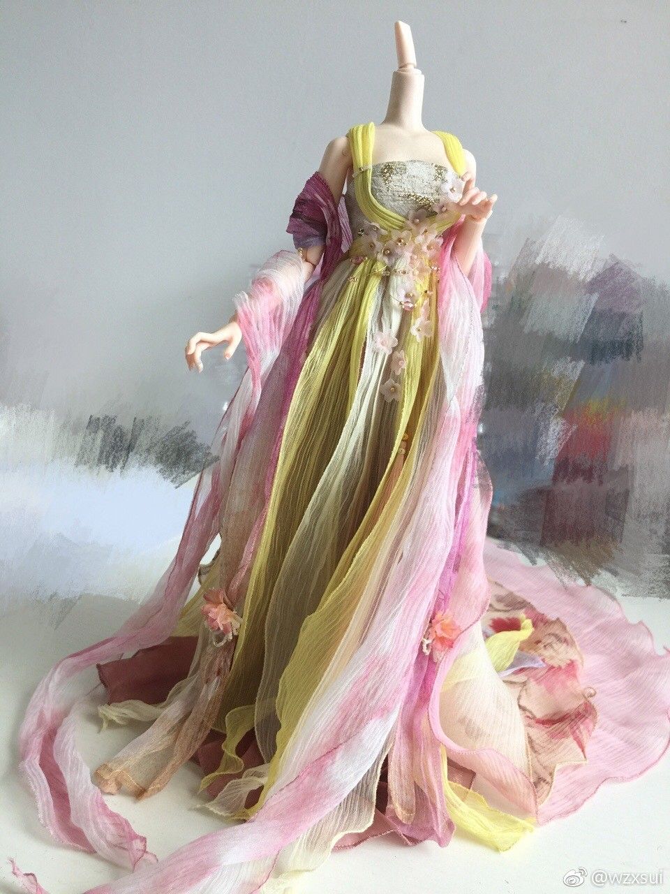 Festive Womens Traditional Chinese Clothing:The Tang Suit Set for the Chinese New Year Festive Womens Traditional Chinese Clothing:The Tang Suit Set for the Chinese New Year