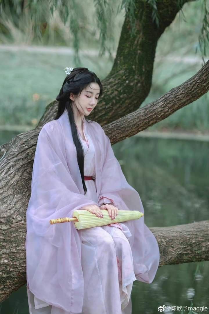 The Splendor of Traditional Chinese Style:The Mamin Qun Skirt The Splendor of Traditional Chinese Style:The Mamin Qun Skirt